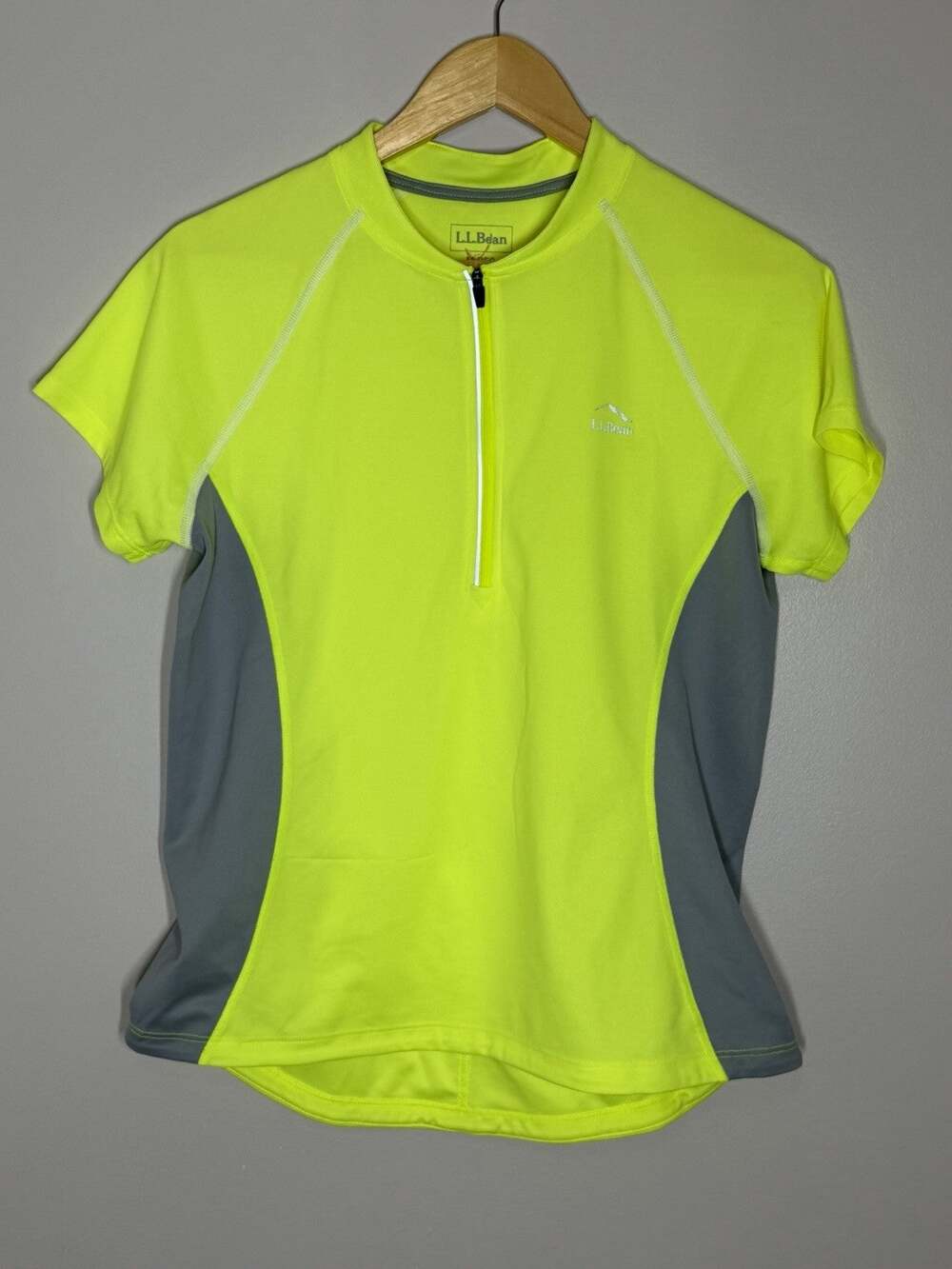 LL Bean Short Sleeve Quarter Zip Cycling Shirt Womens Medium Neon Yellow
